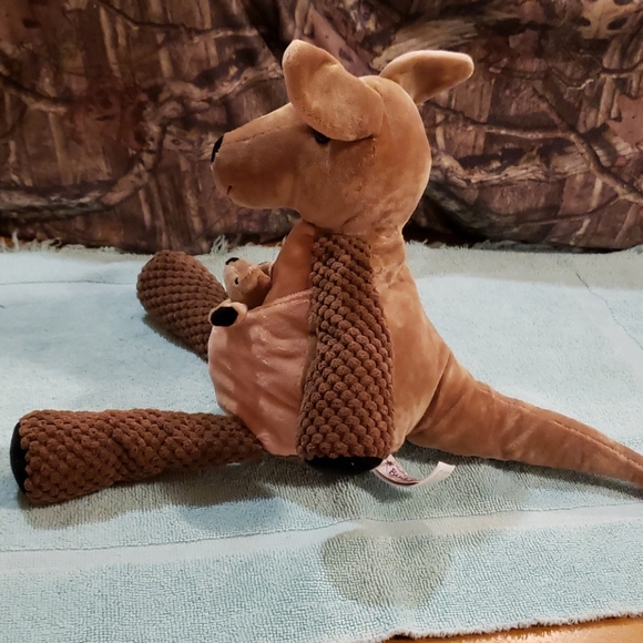 Kenzit the Scentsy Kangaroo - Picture 4 of 6